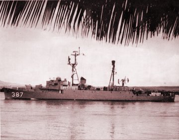 image31.jpg Vance departing Pearl Harbor